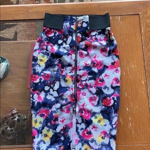 Material girl penicl skirt floral
